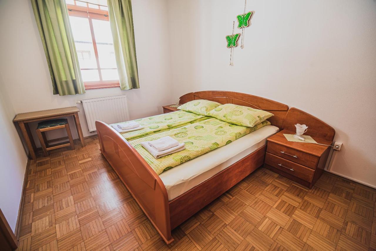 Apartments Rombon Klavdij With Free Onsite Parking Bovec Bagian luar foto